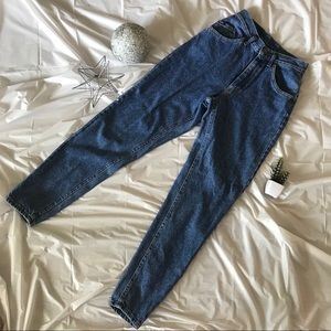 Vintage High Rise Lee Jeans